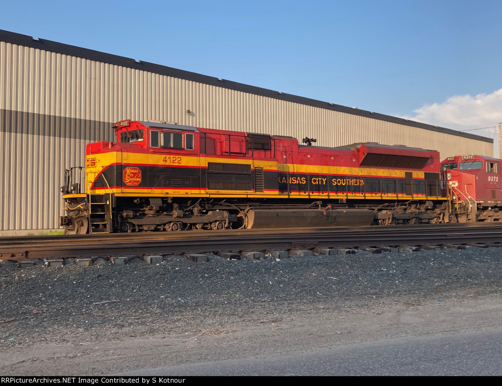 KCS SD70ace at CP Shops in St Paul MN July 2023